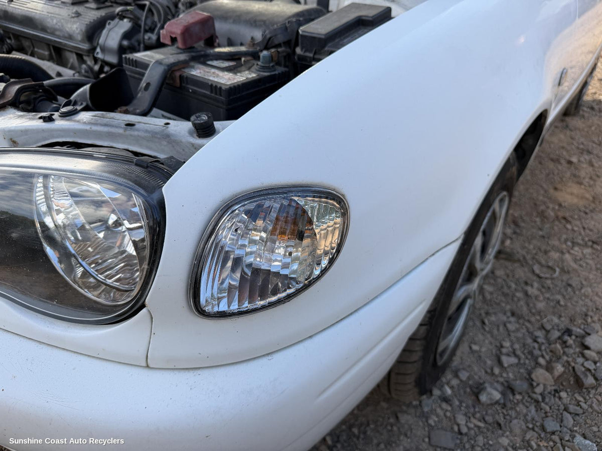 1999-2001 Toyota Corolla Left Indicator Fog Side
