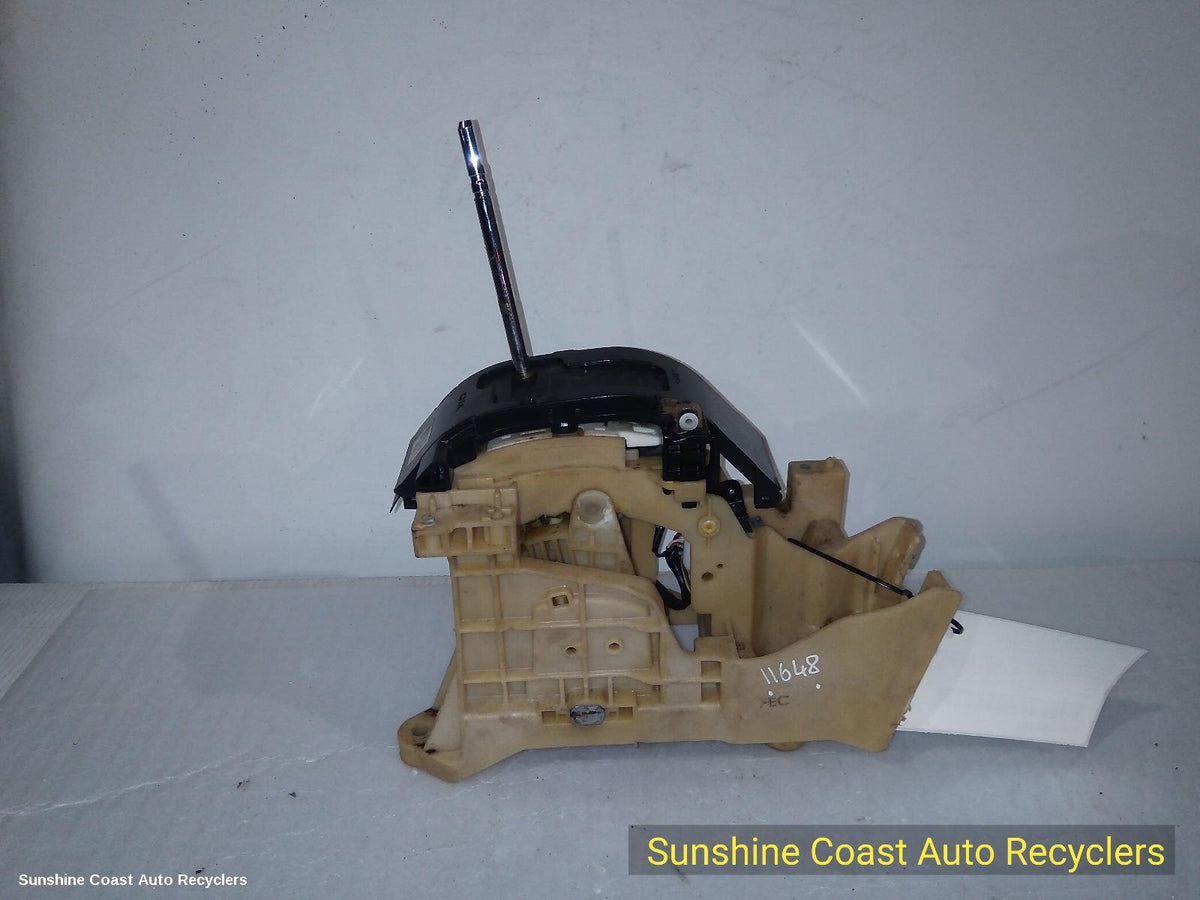 2005-2012 Hyundai Santa Fe Gear Stick Shifter
