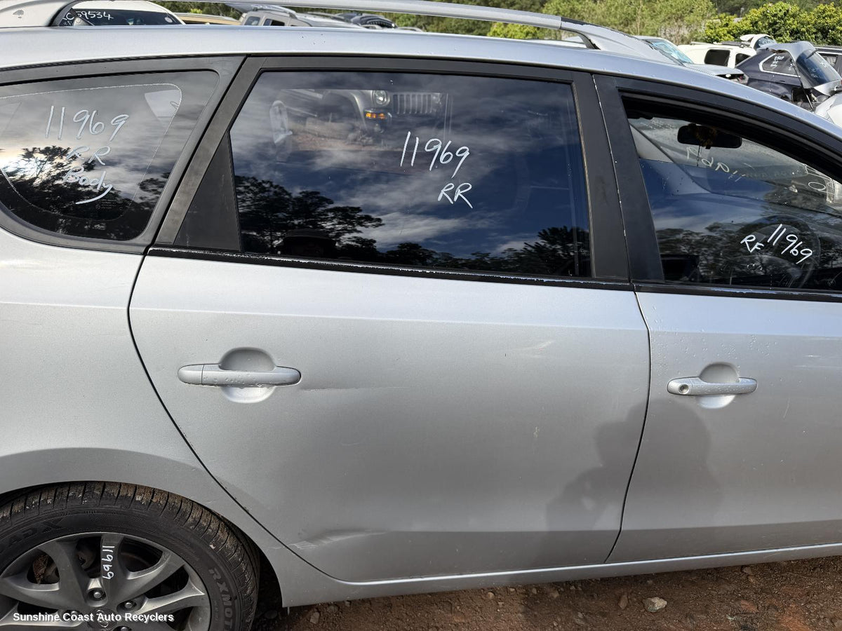 2009-2012 Hyundai I30 Right Rear Door Window