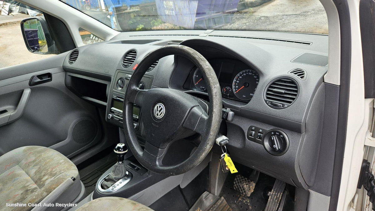 2005-2010 Volkswagen Caddy Misc