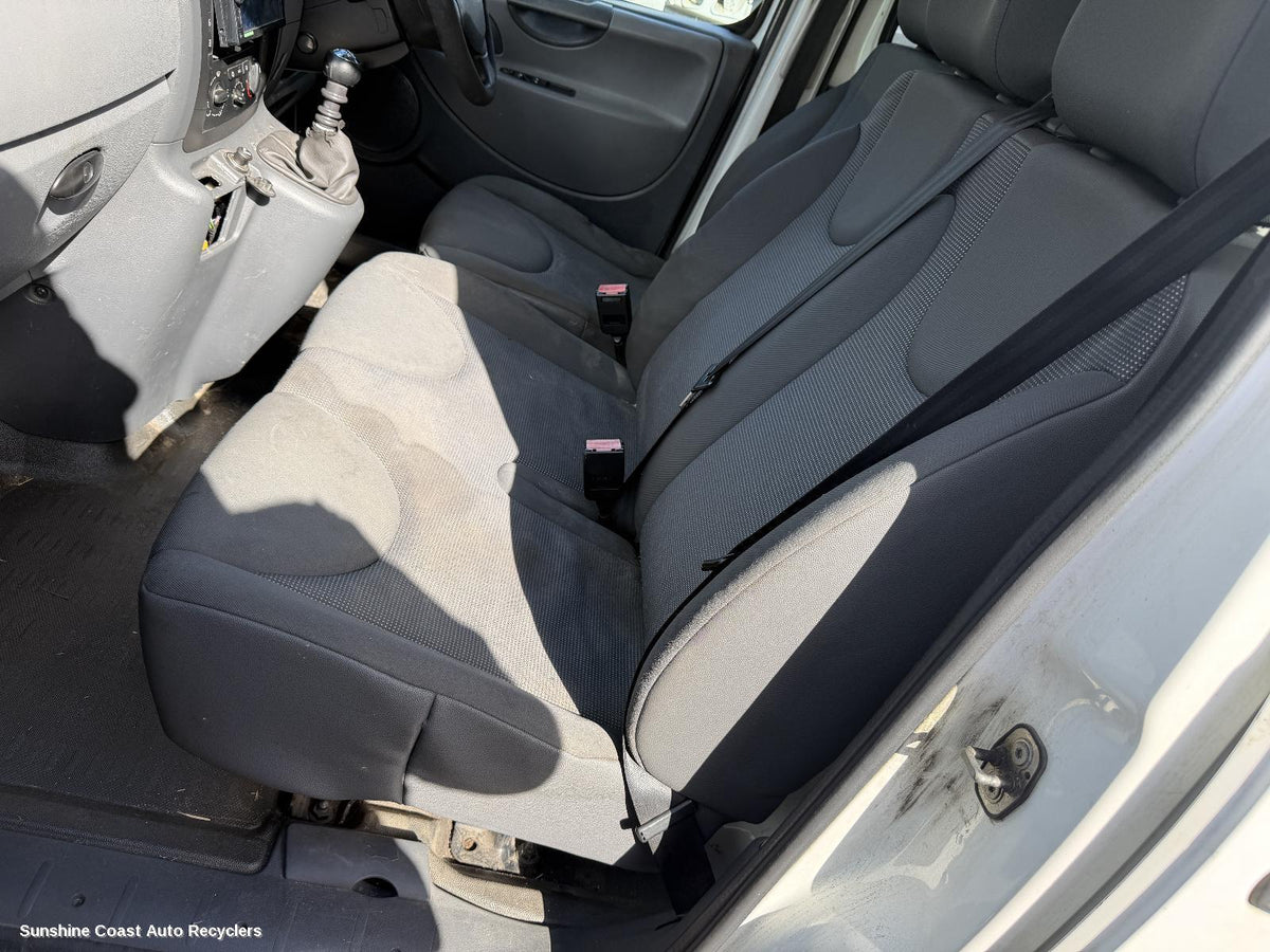 2008-2015 Peugeot Expert Front Seat