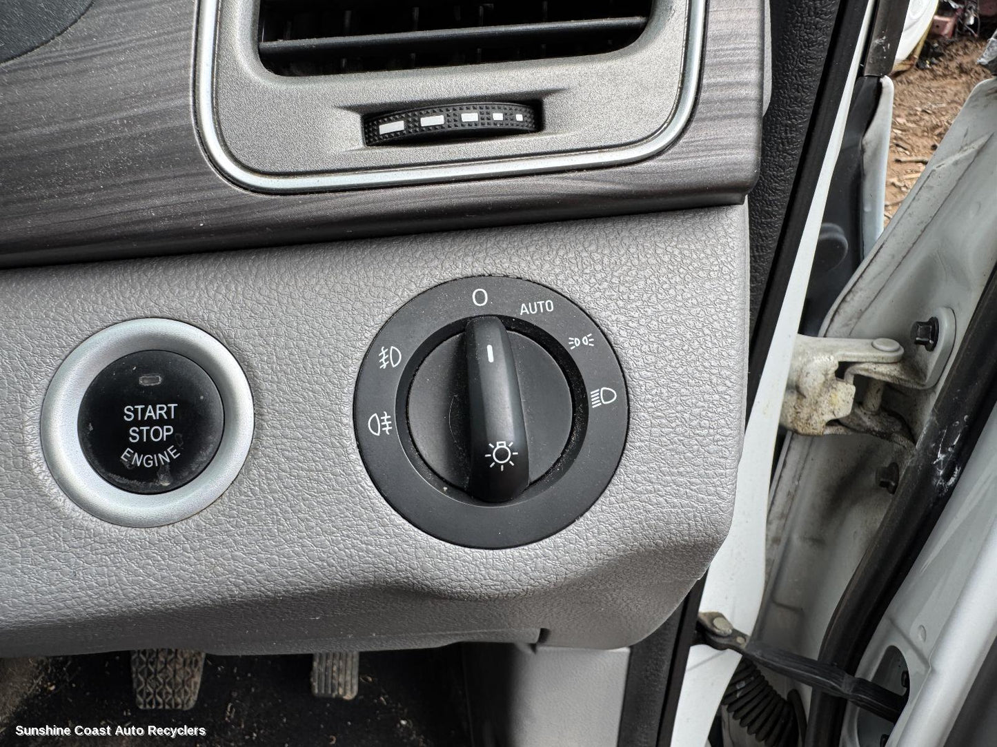2019 Ldv G10 Combination Switch
