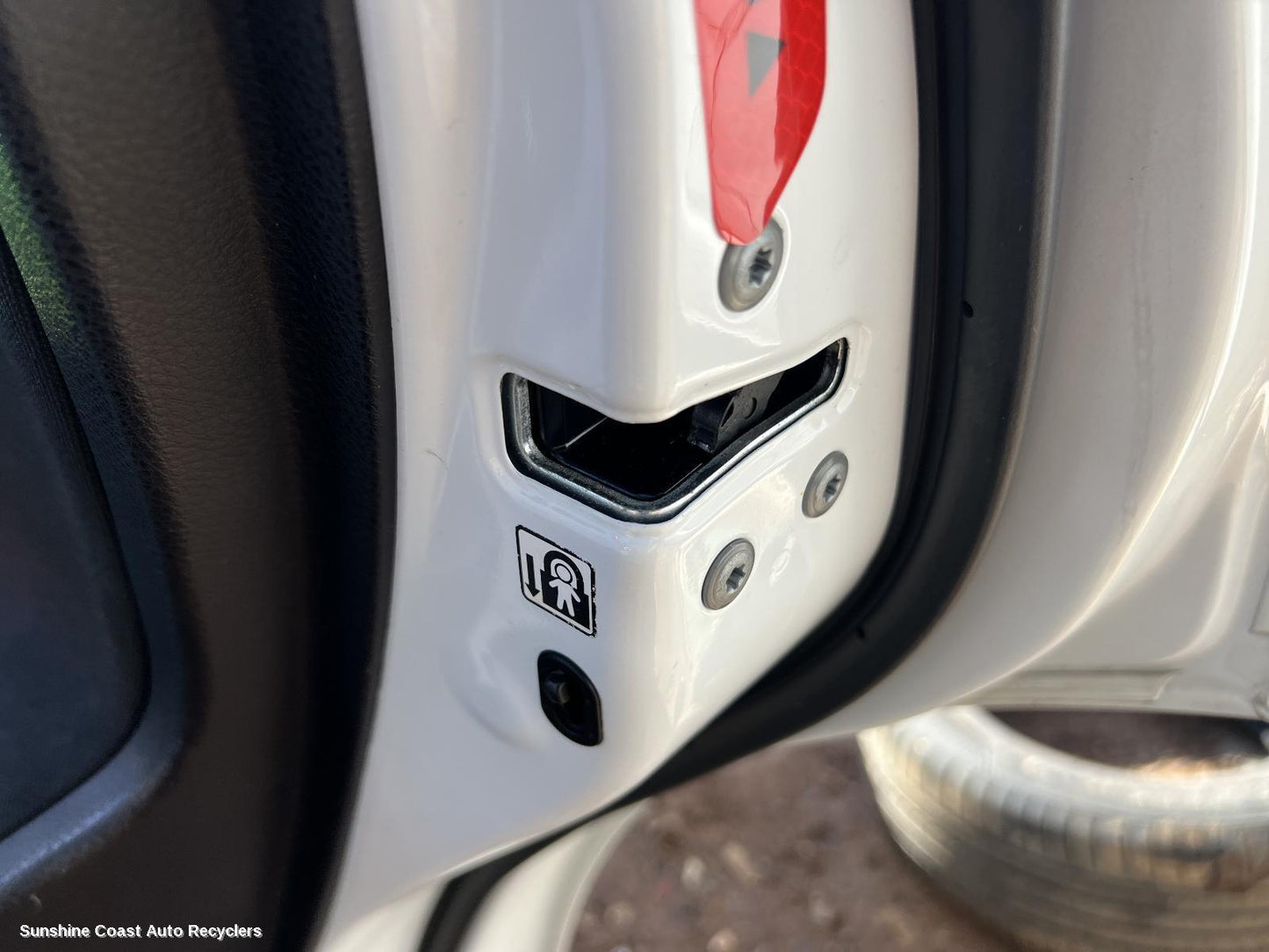 2014 Toyota Rav4 Door Boot Gate Lock