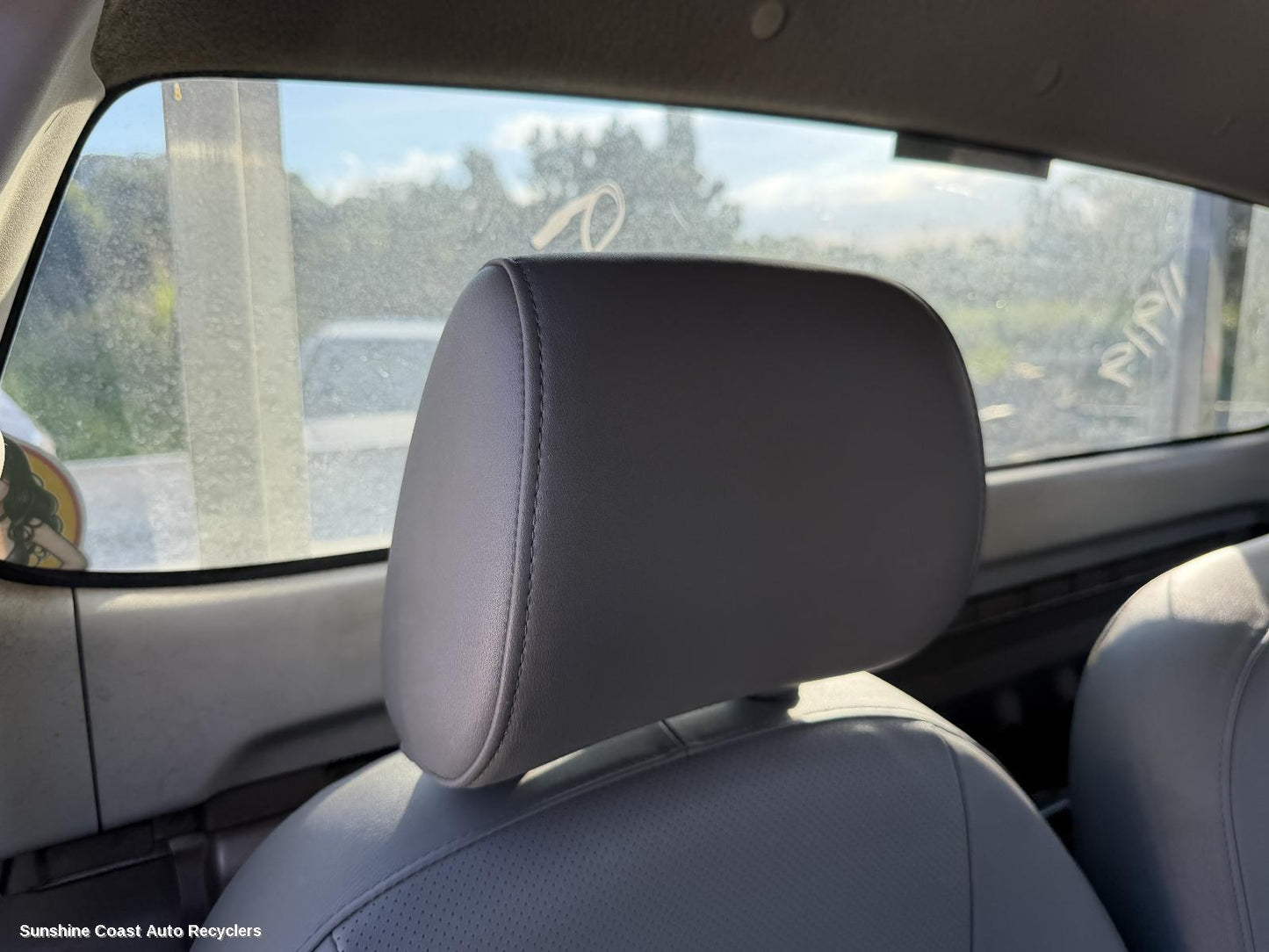 2005-2011 Toyota Hilux Headrest