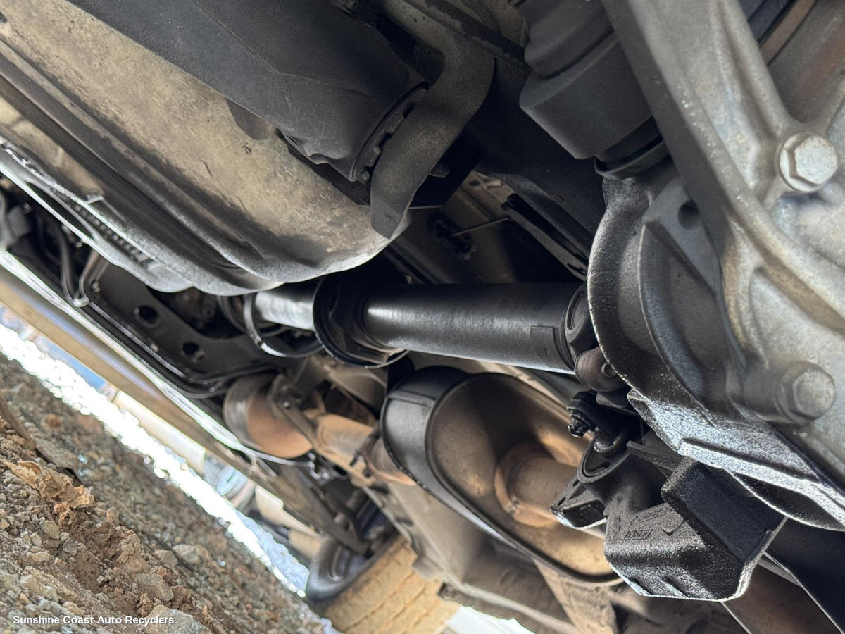 2011-2015 Mercedes Vito Rear Drive Shaft