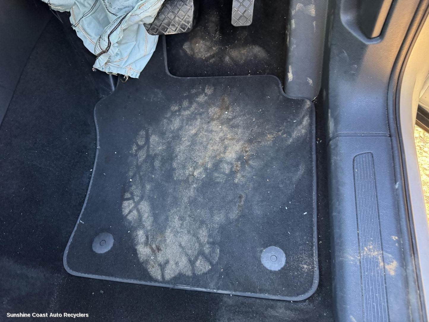 2022 Volkswagen Tiguan Floor Mats