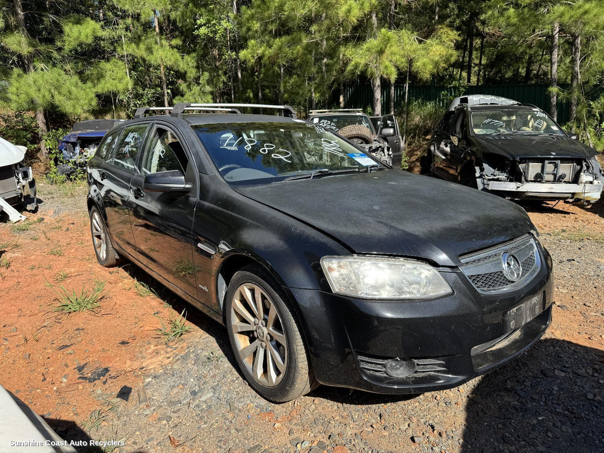 2010-2013 Holden Commodore Right Headlamp