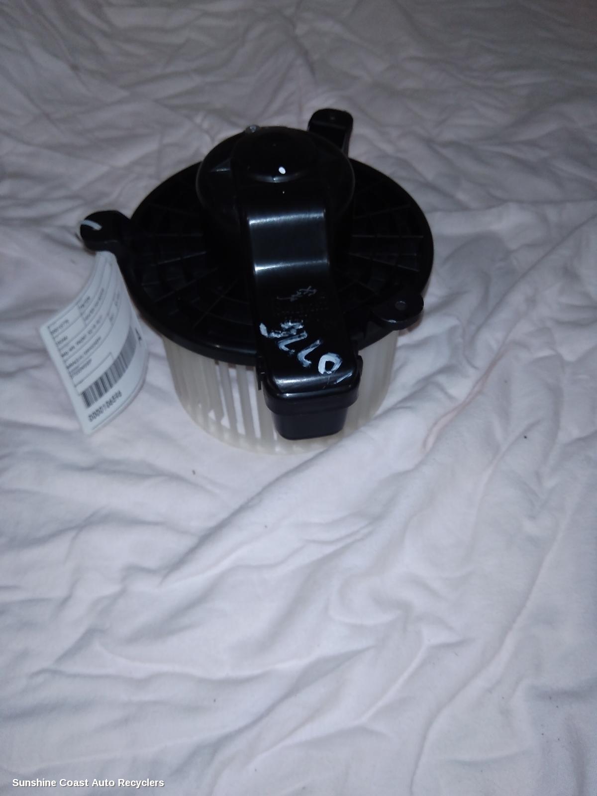 2021 Mitsubishi Triton Heater Fan Motor