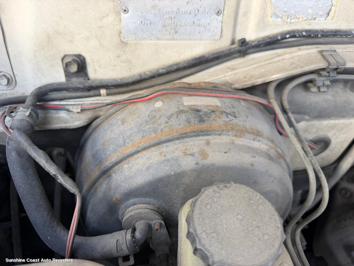 1990-1998 Toyota Landcruiser Brake Booster