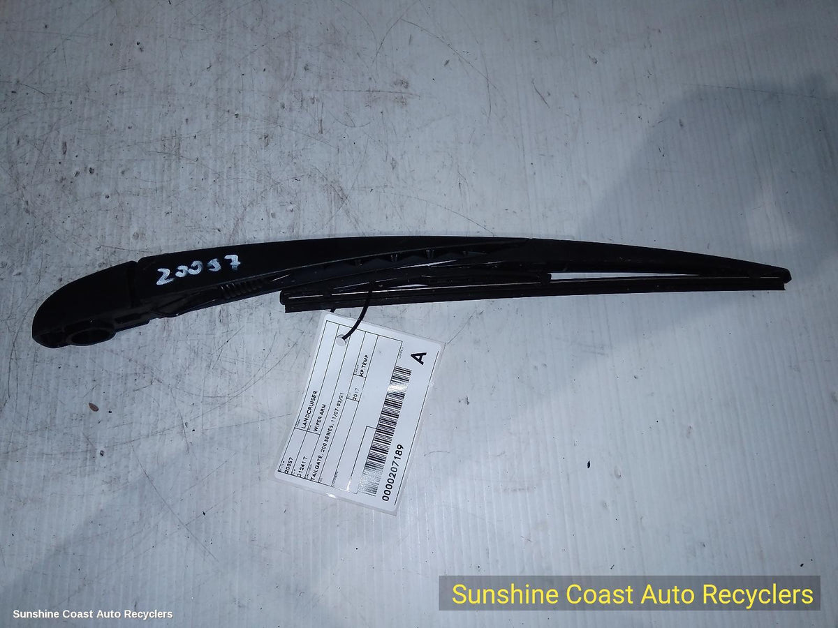 2007-2021 Toyota Landcruiser Wiper Arm