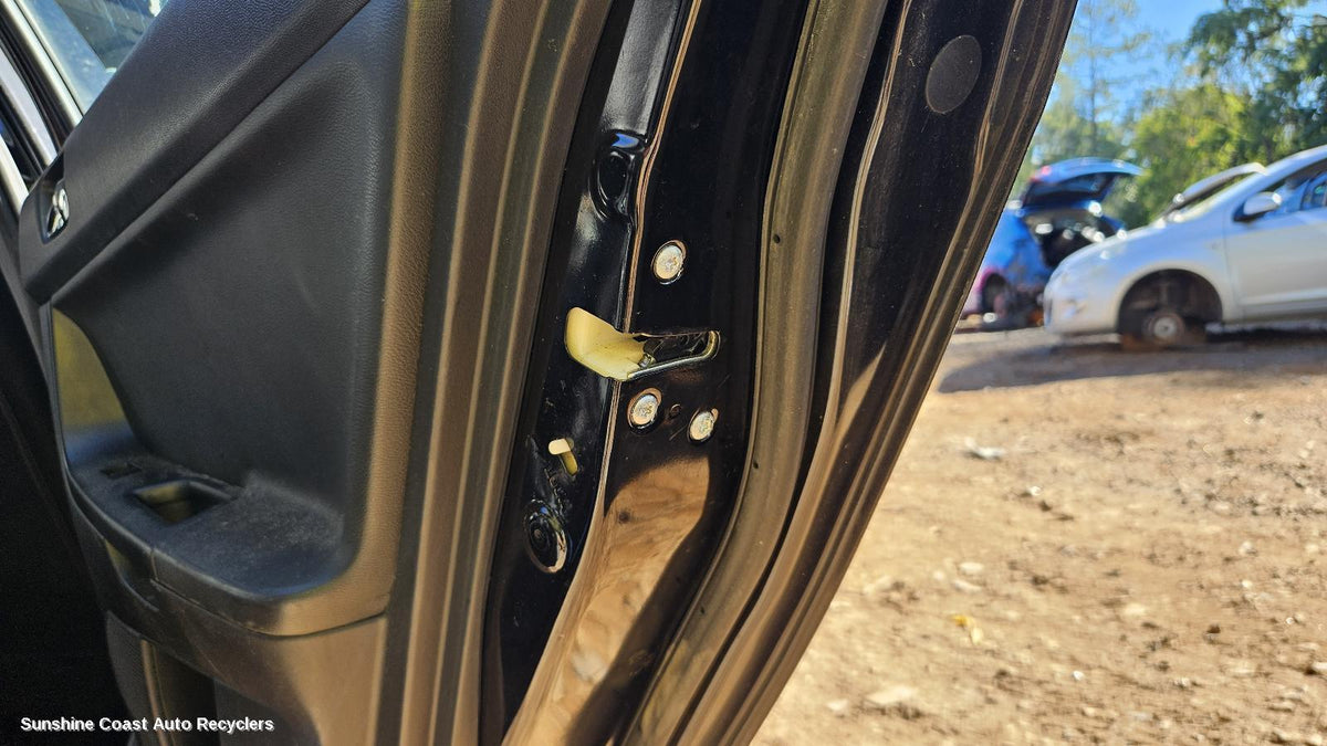 2007-2015 Mitsubishi Lancer Door Boot Gate Lock