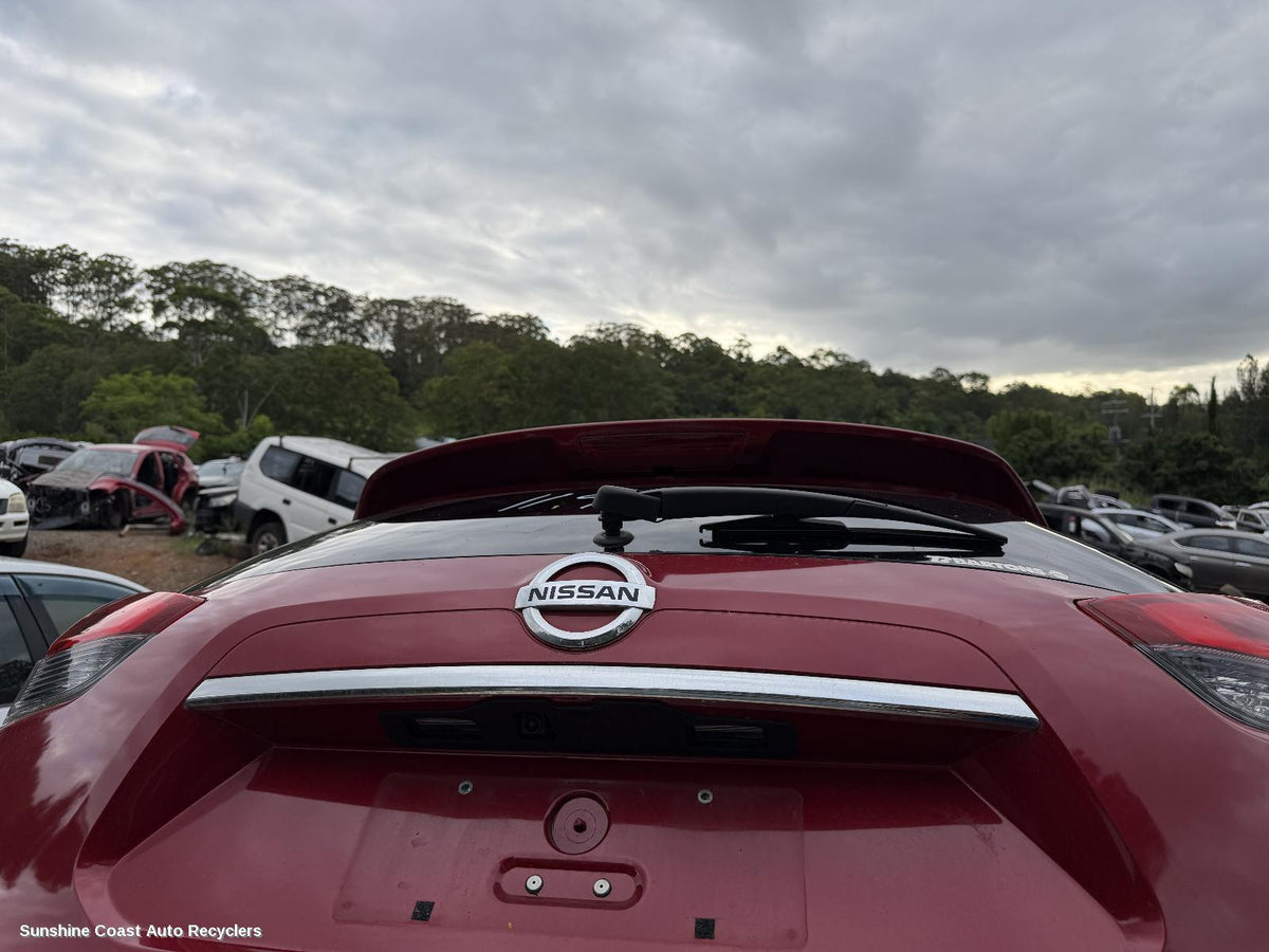 2014-2022 Nissan Xtrail Rear Garnish