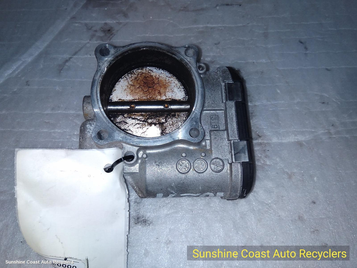 2006 Mitsubishi 380 Throttle Body