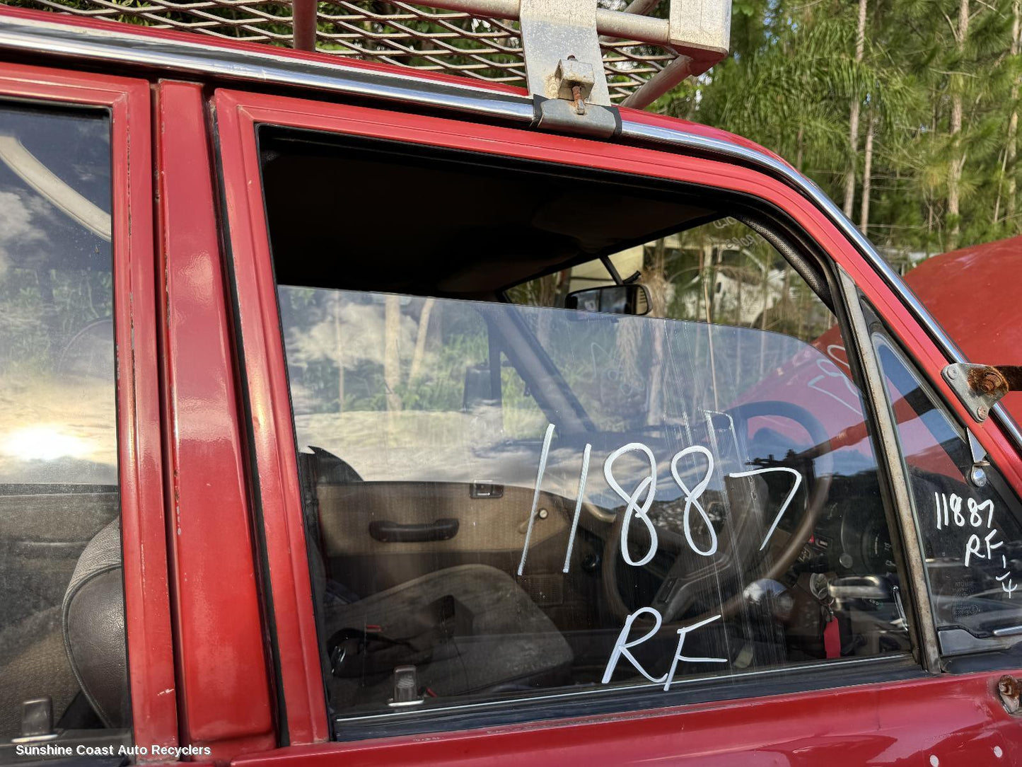 1984 Toyota Landcruiser Right Front Door Window