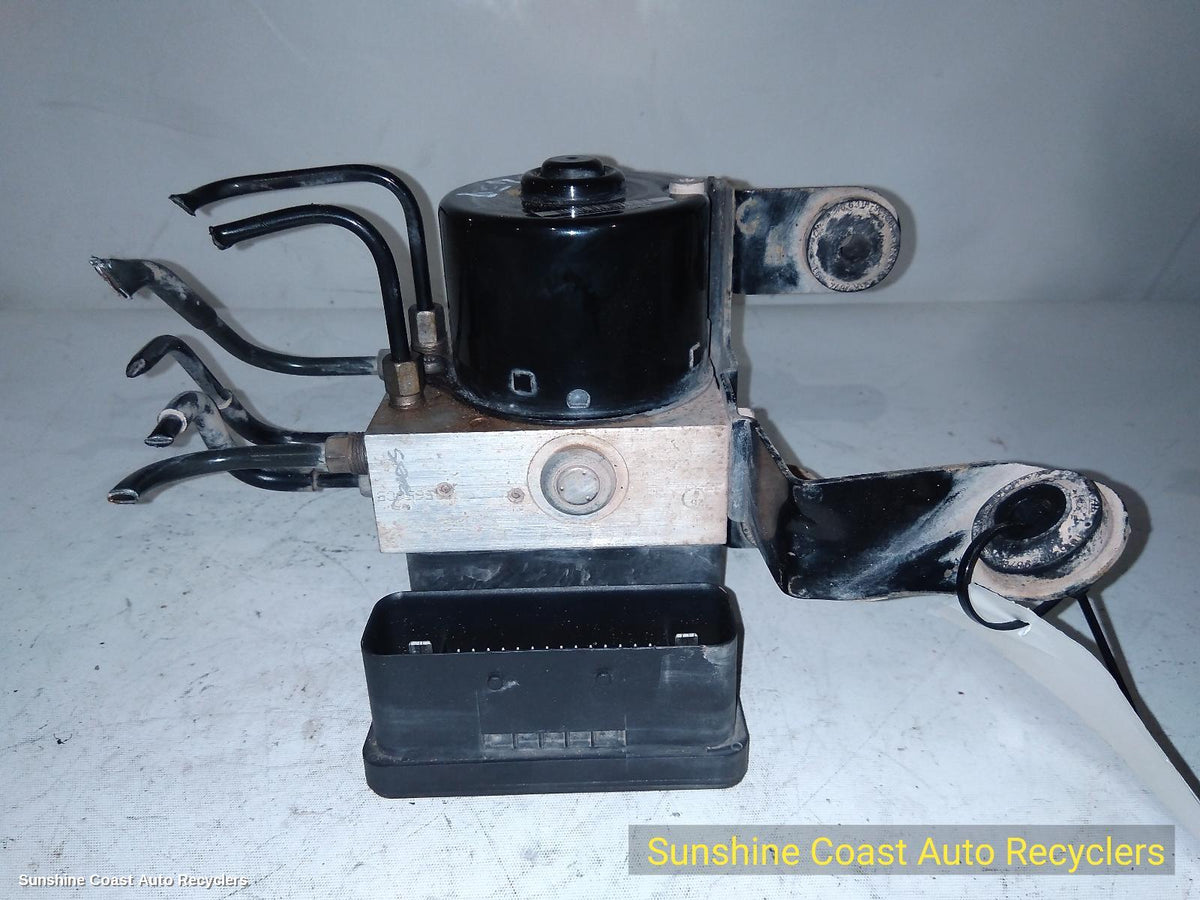 2003-2009 Mazda 3 Abs Pump Modulator