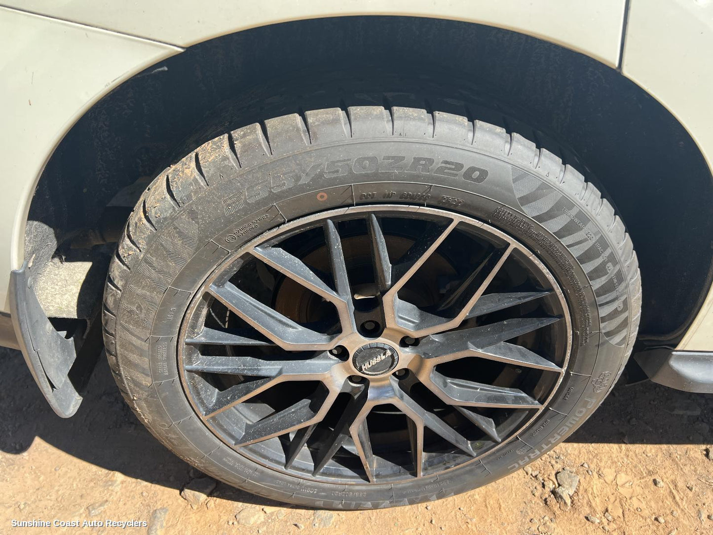 2016 Nissan Pathfinder Wheel Mag