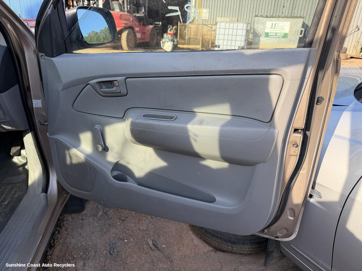 2005-2011 Toyota Hilux Door Trim