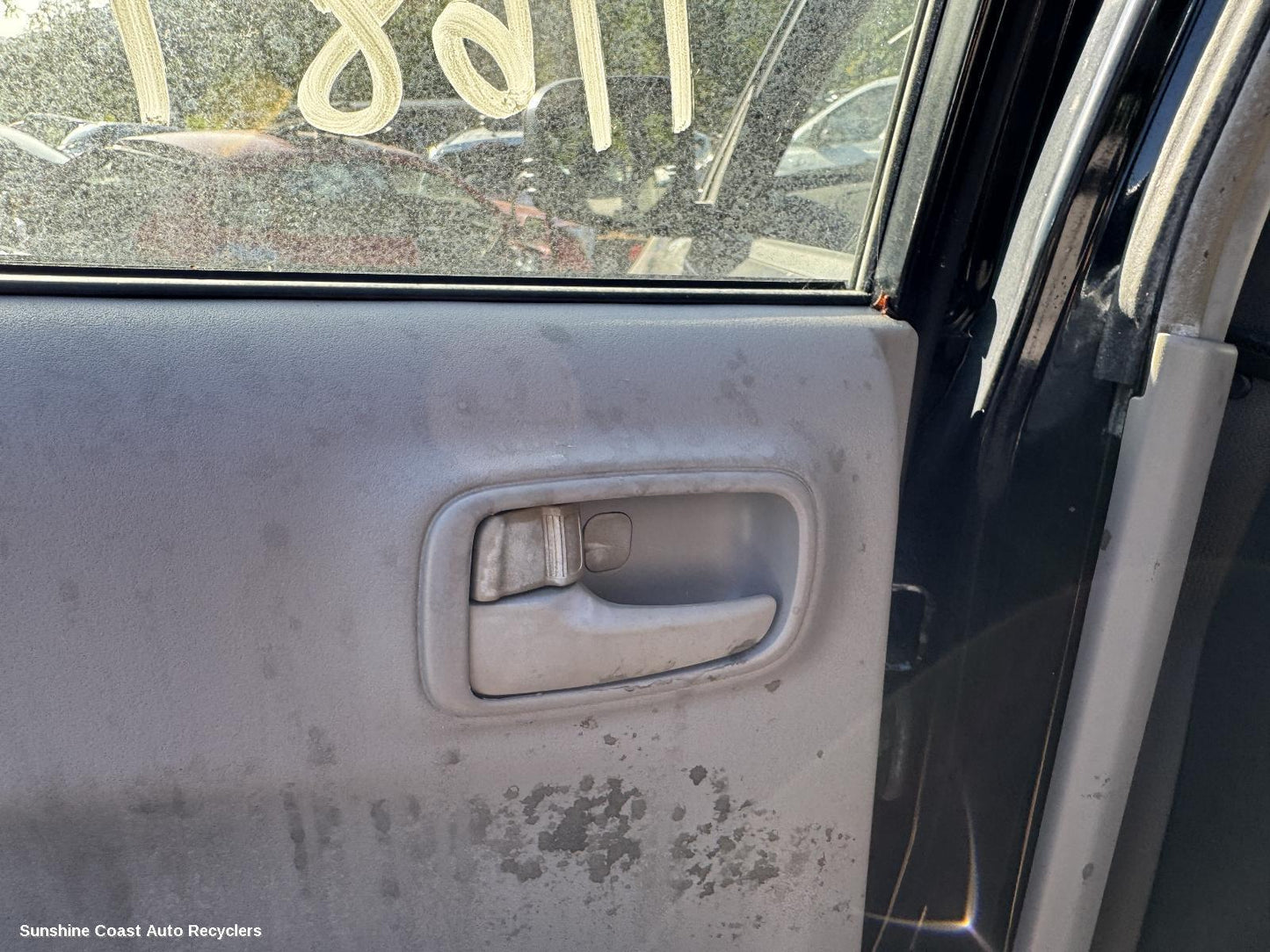 2008 Mitsubishi Triton Door Handle