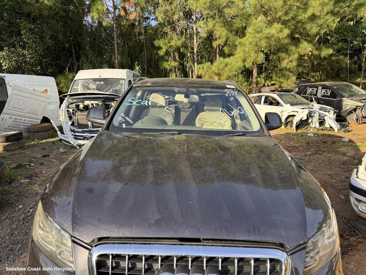 2008-2013 Audi Q5 Bonnet