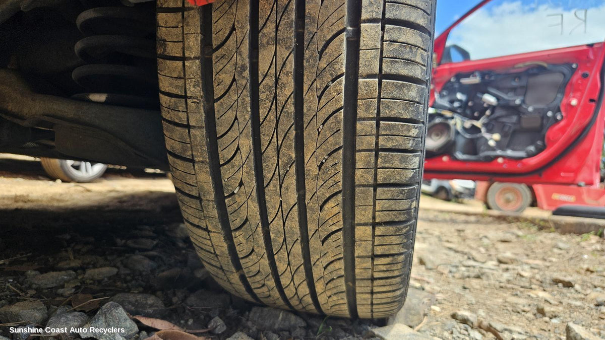 2003-2009 Mazda 3 Tyre