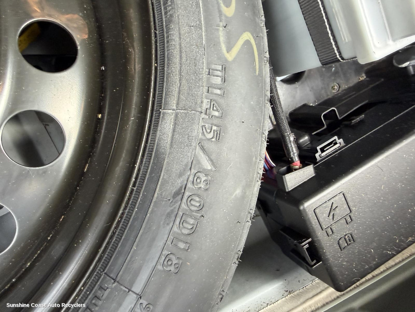 2012 Chrysler 300c Wheel Standard Steel