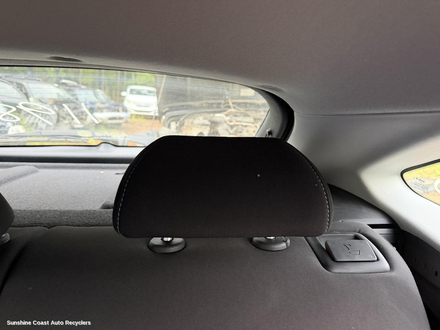 2018-2024 Kia Cerato Headrest
