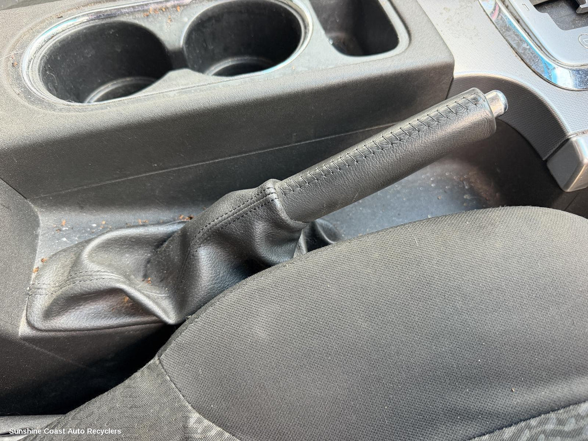 2005-2015 Nissan Navara Handbrake Lever