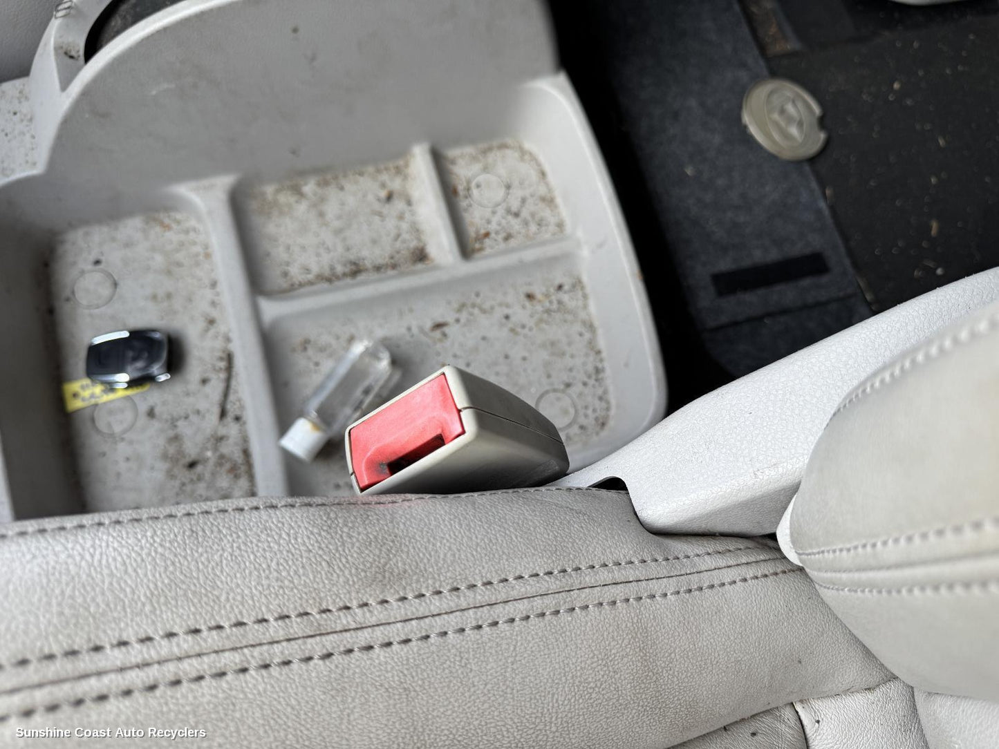 2016 Ldv G10 Seatbelt Stalk