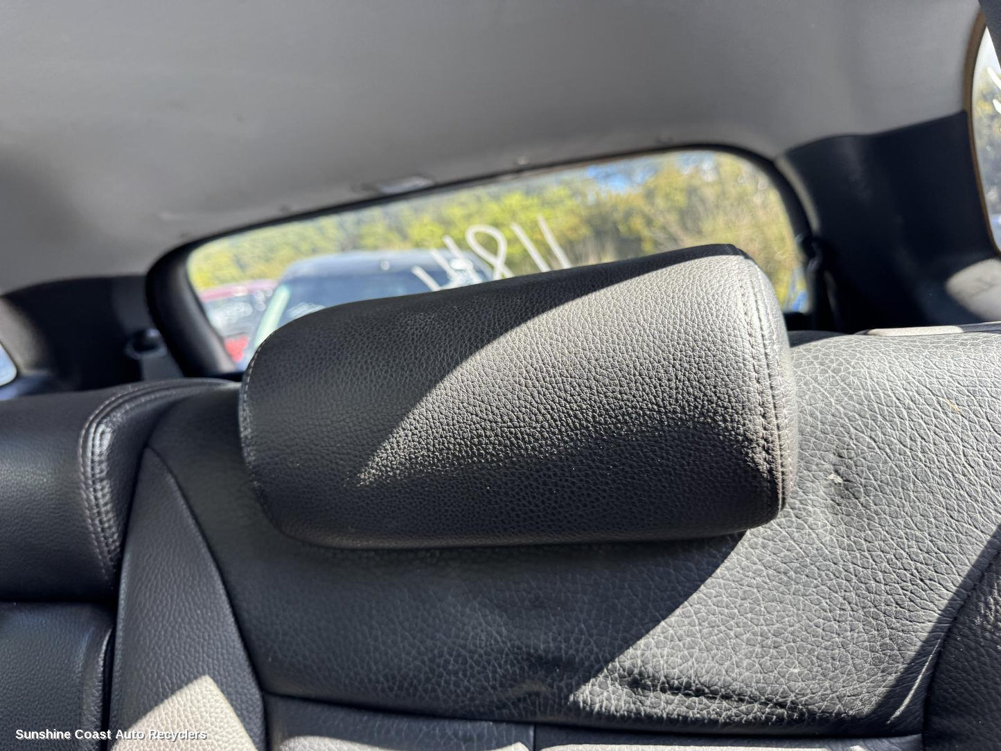 2009 Hyundai Santa Fe Headrest