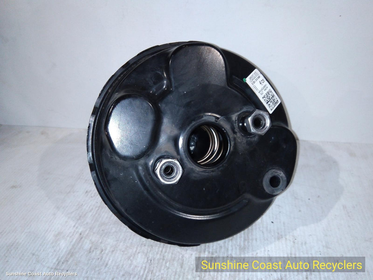 2008-2017 Audi Q5 Brake Booster