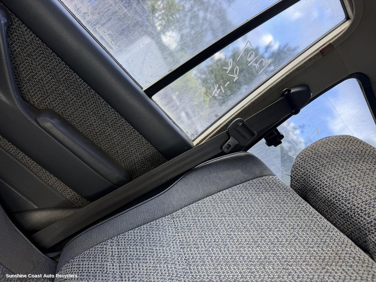 1990-1998 Toyota Landcruiser Seatbelt Stalk