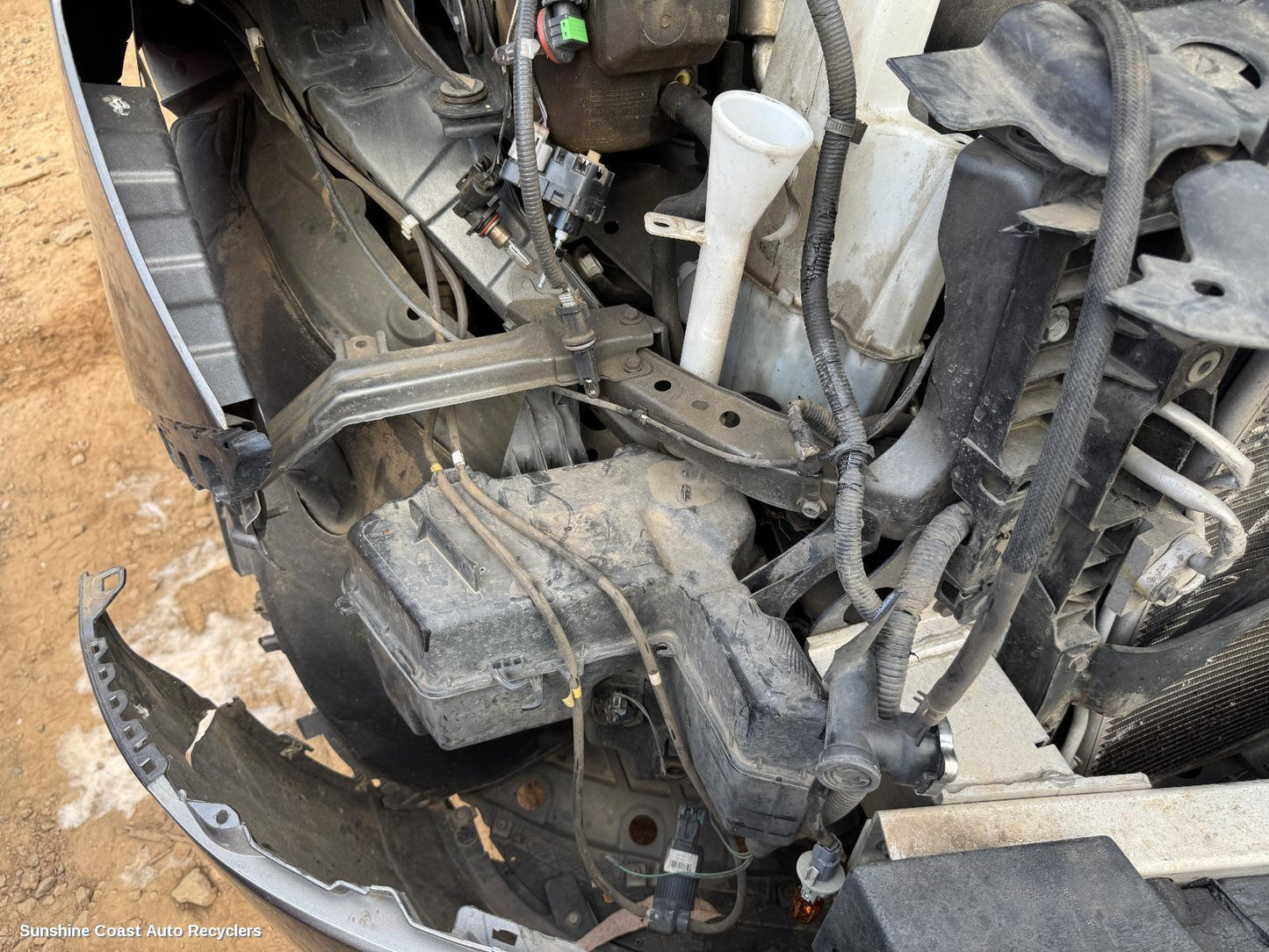 2016 Nissan Pathfinder Washer Bottle