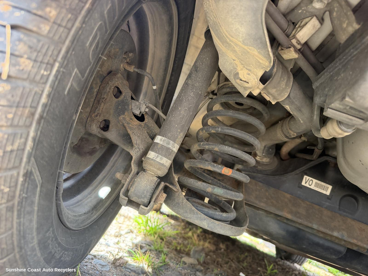 2005-2014 Toyota Yaris Shock Absorber