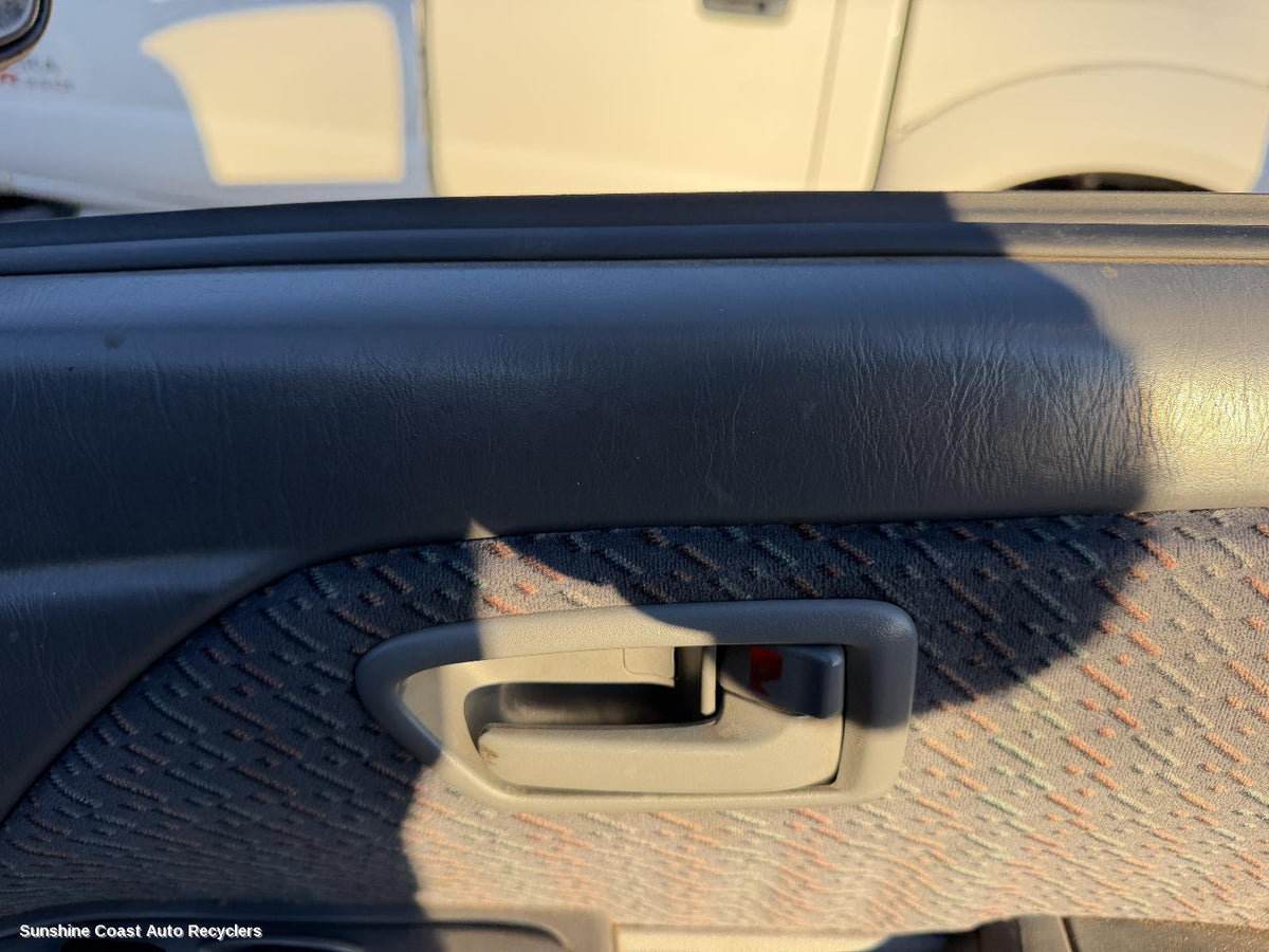 1997-2002 Toyota Camry Door Handle