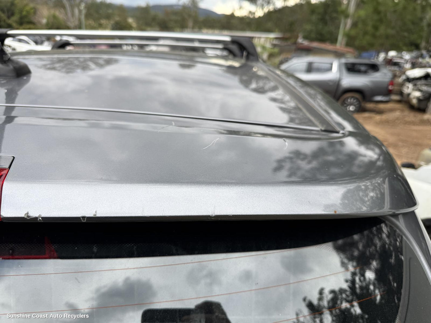 2011 Hyundai Santa Fe Rear Spoiler