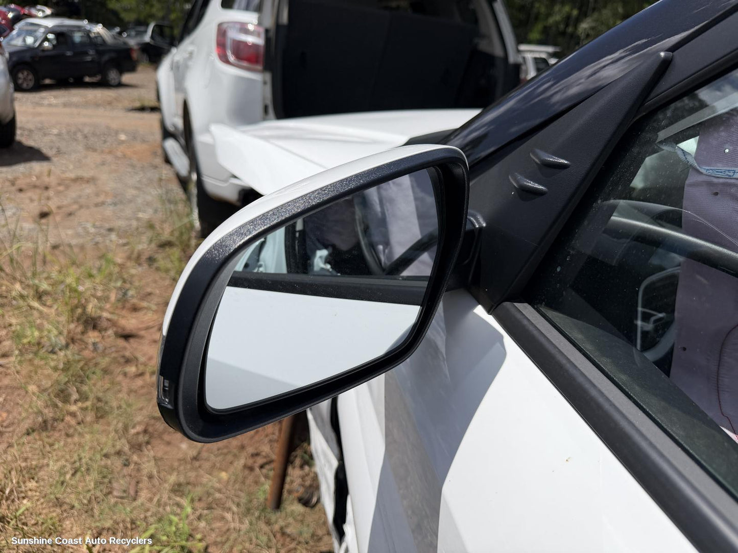 2019-2025 Hyundai Venue Left Door Mirror