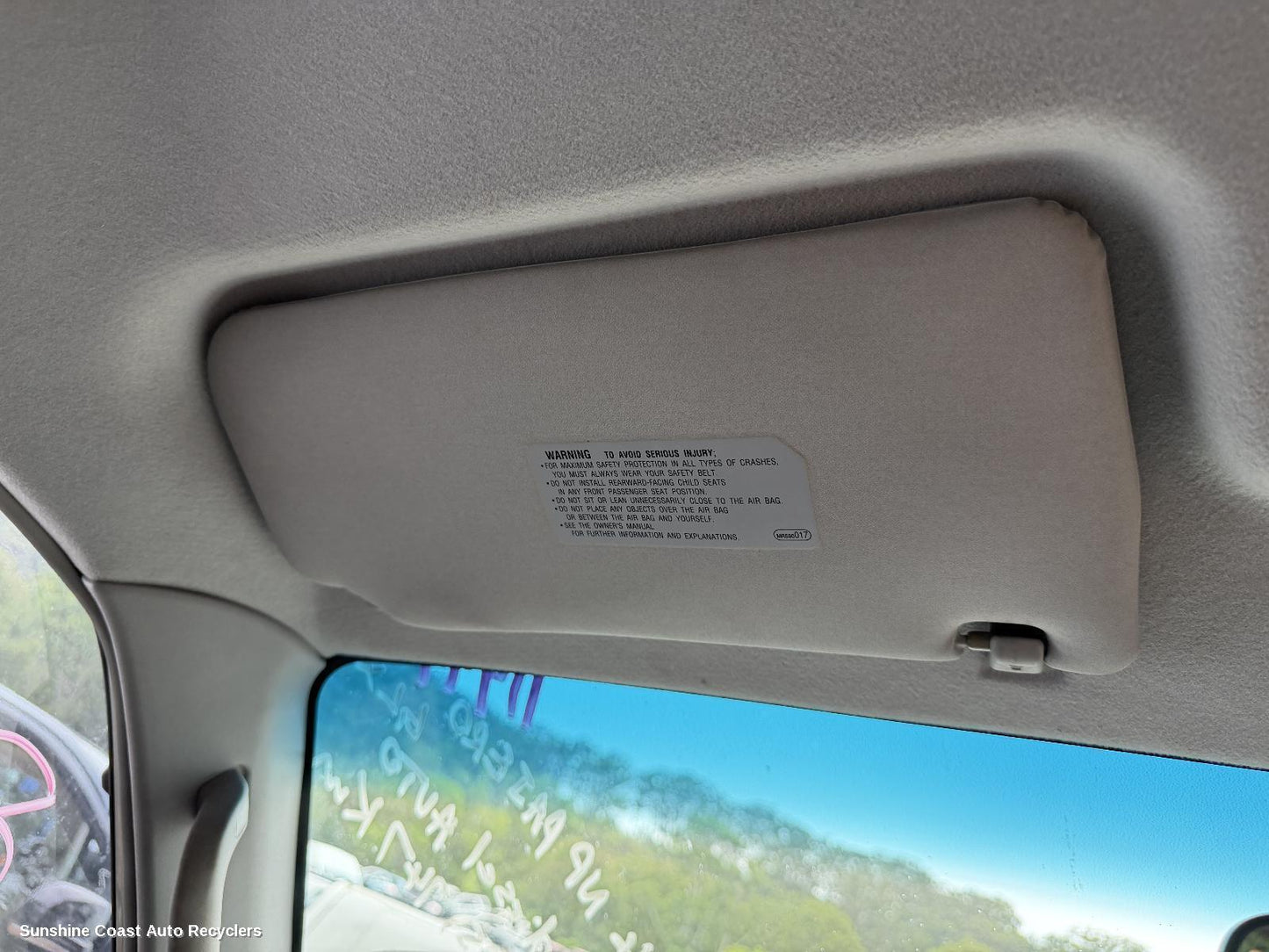 2002-2006 Mitsubishi Pajero Sunvisor