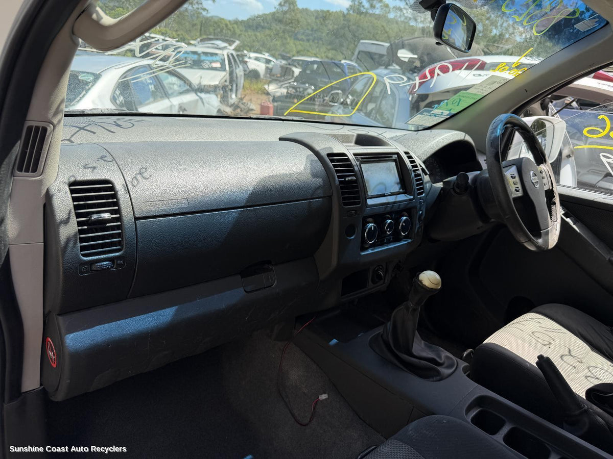 2005-2015 Nissan Navara Misc