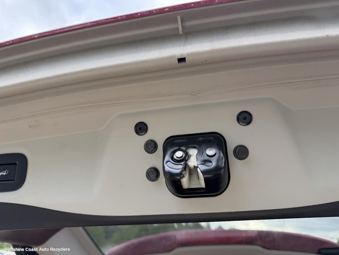 2019 Nissan Xtrail Door Boot Gate Lock