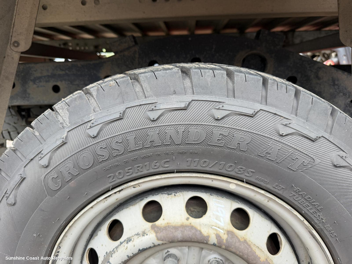 1986-2023 Mitsubishi Triton Tyre