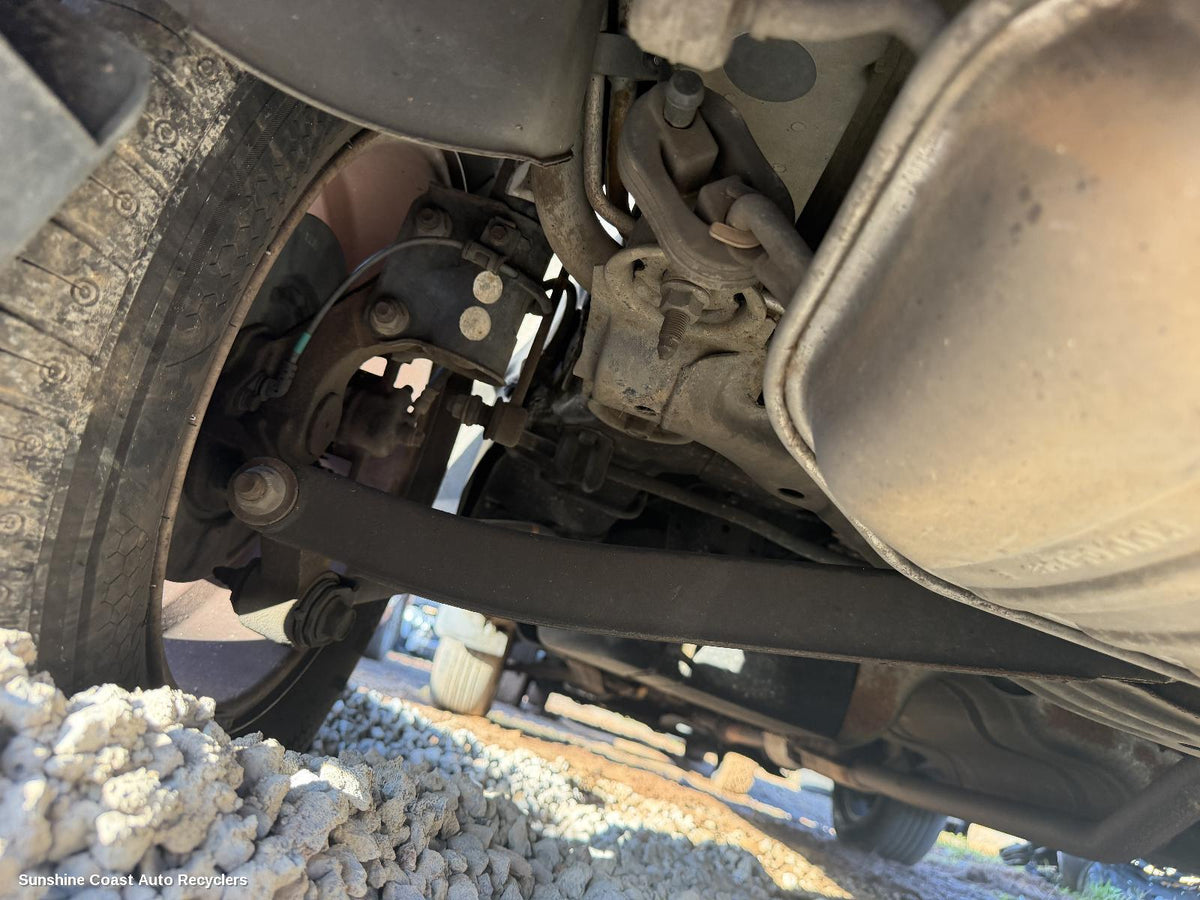 2005-2010 Kia Sportage Left Rear Trailing Arm