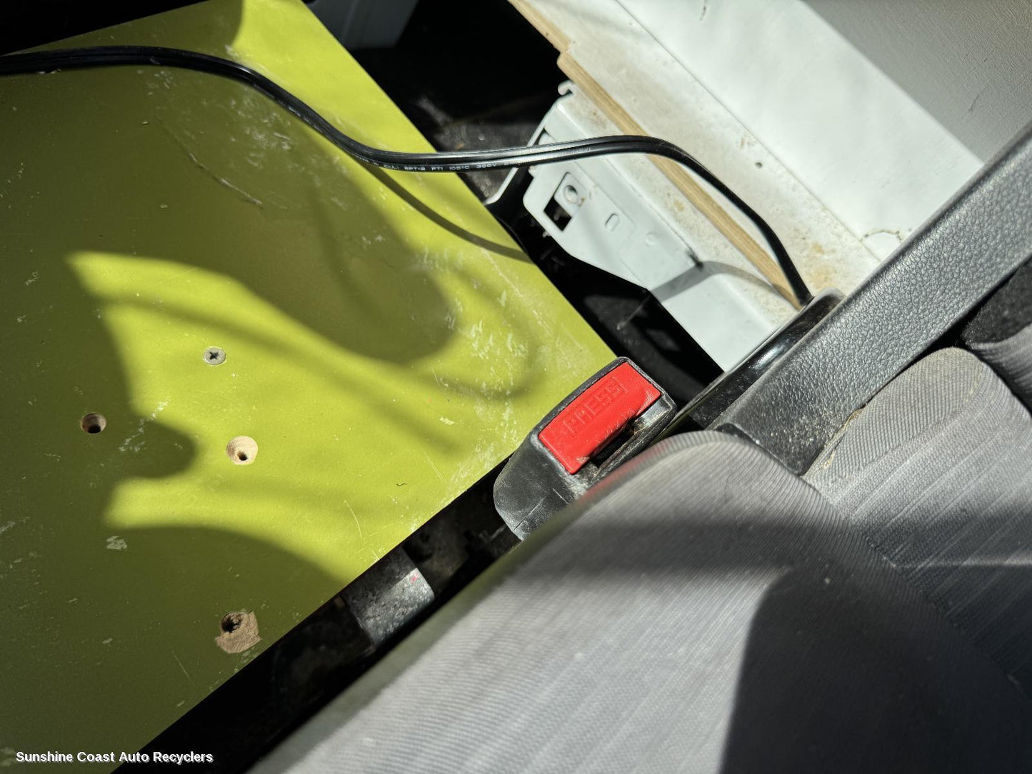 2013 Peugeot Partner Seatbelt Stalk
