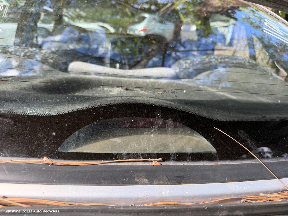 1997-2002 Holden Commodore High Level Stoplight