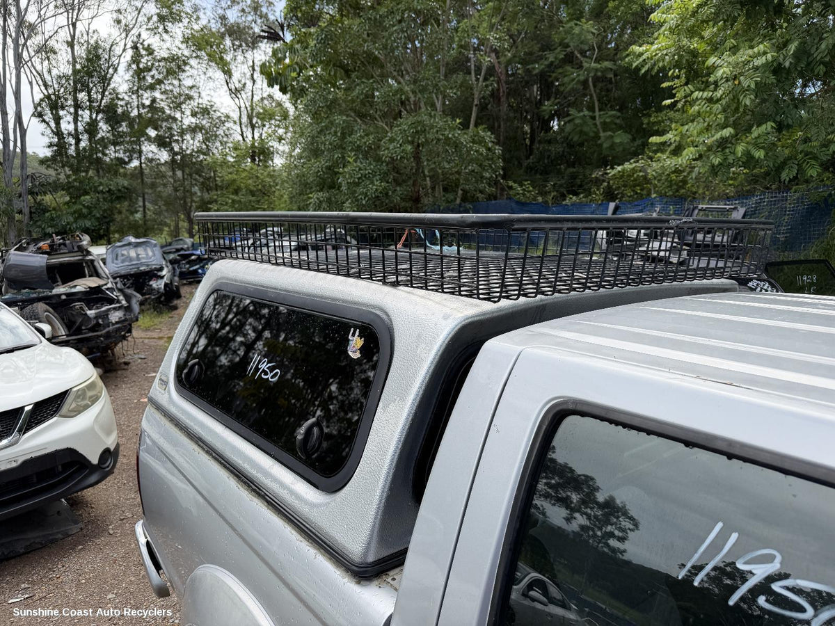 2009-2015 Nissan Navara Tonneau Cover