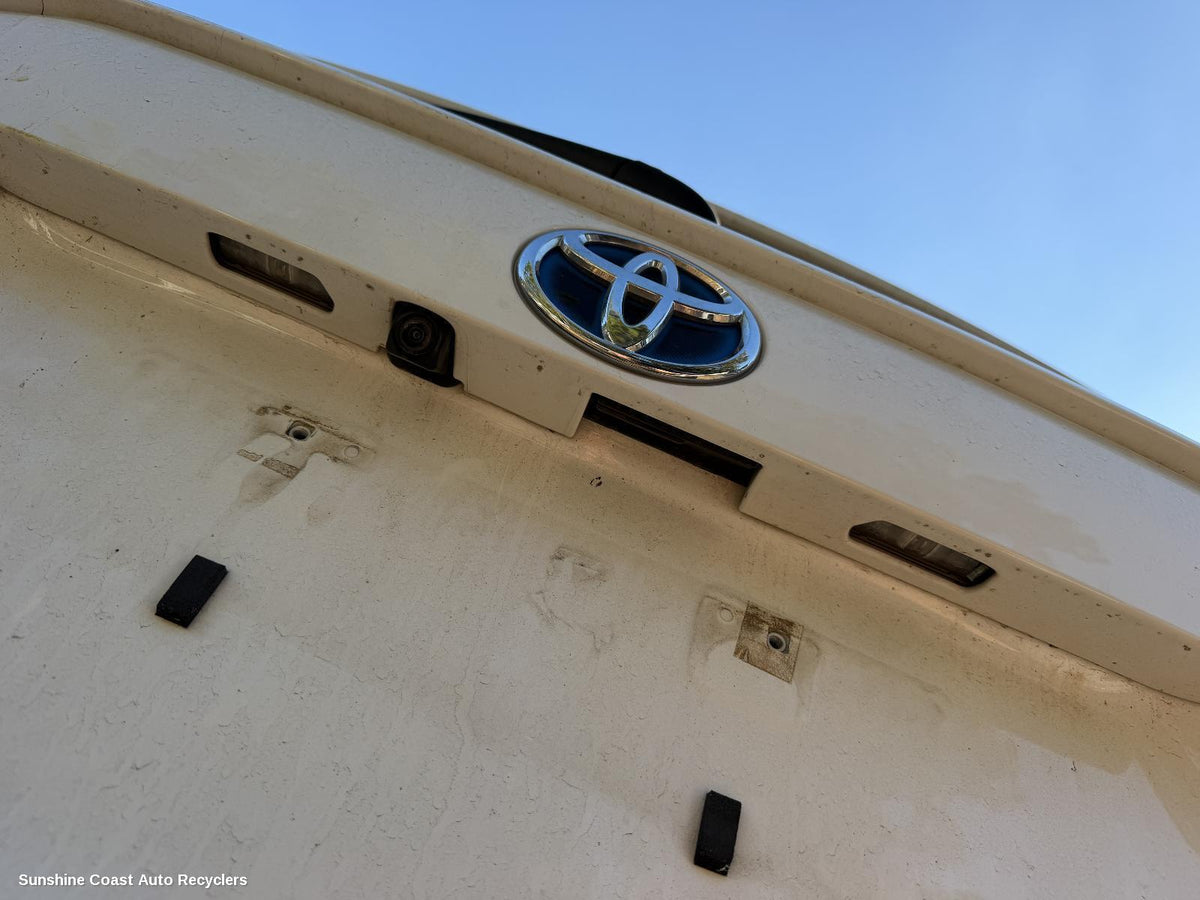2018-2025 Toyota Rav4 Tailgate Handle