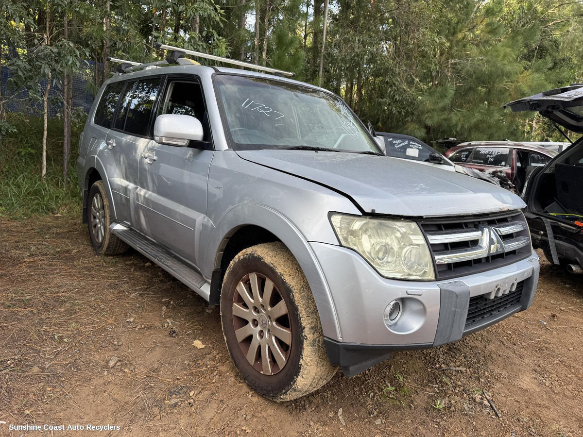 2006-2013 Mitsubishi Pajero Differential Centre