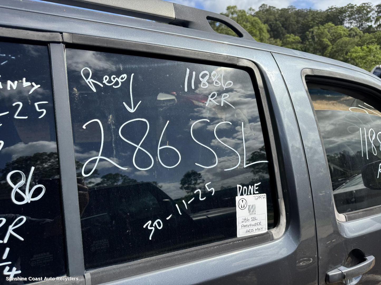 2012 Nissan Pathfinder Right Rear Door Window