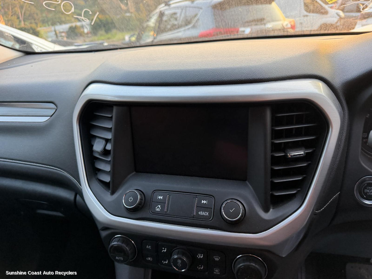 2018-2020 Holden Acadia Misc