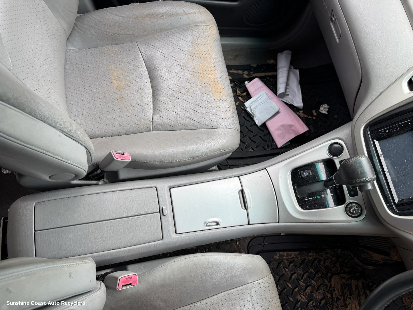 2006 Toyota Kluger Gear Stick Shifter