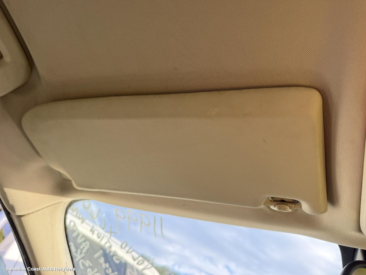 2009-2017 Volvo Xc60 Sunvisor